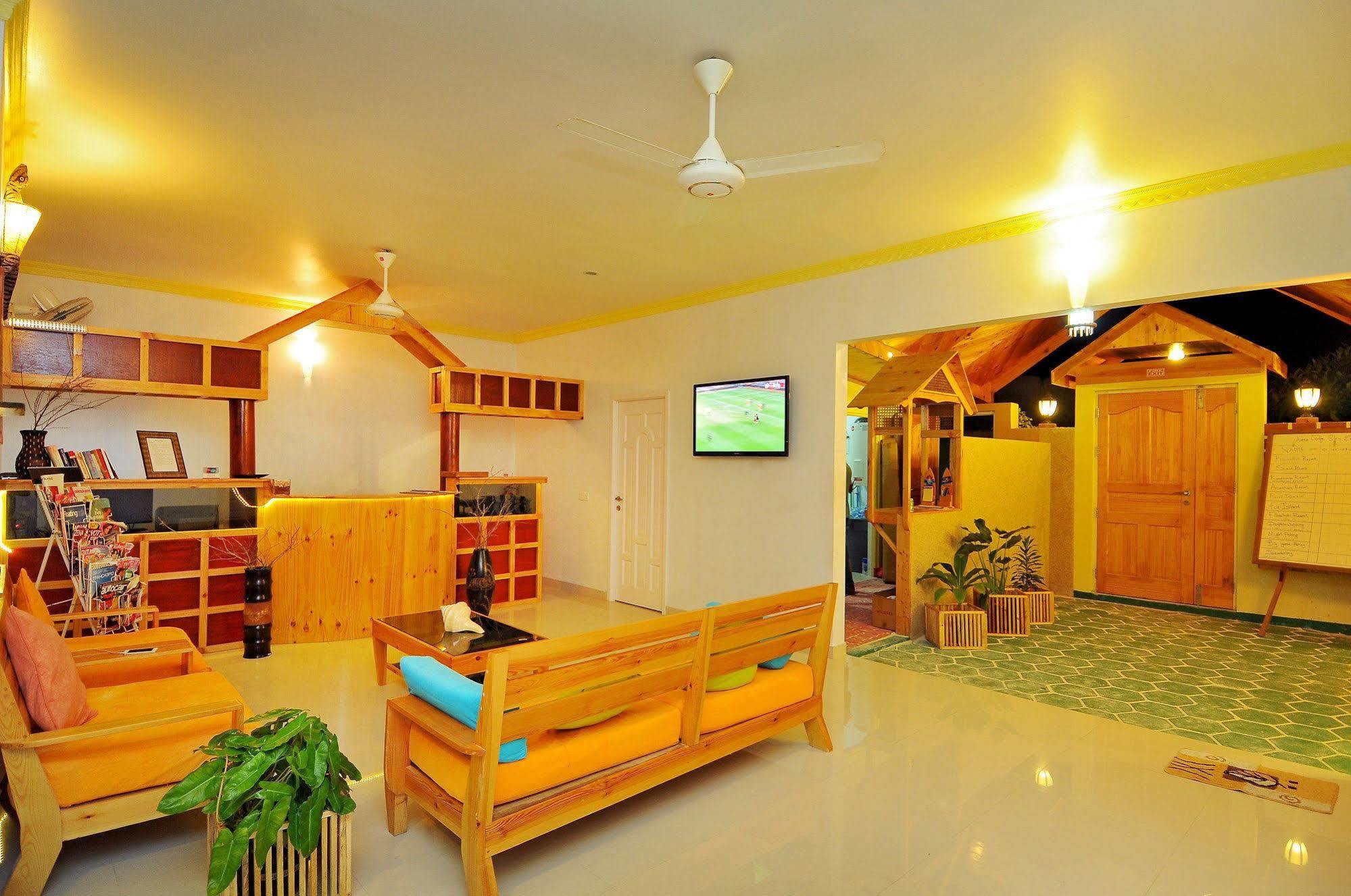 Arena Lodge Sky остров Маафуши Екстериор снимка